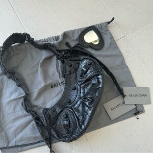 Balenciaga Le Cagole